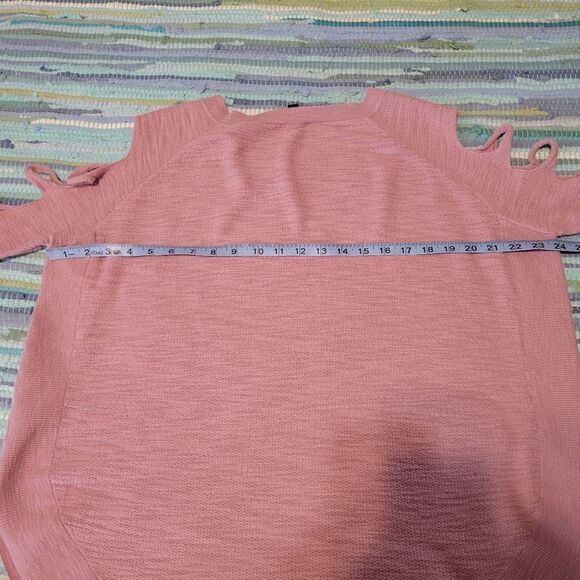 Express Lavender Short Ladder Sleeve Round Neckline Cotton-Blend Top Size PL - Picture 11 of 12